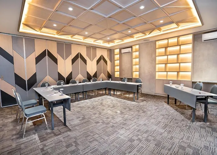 FOX Lite Hotel Samarinda